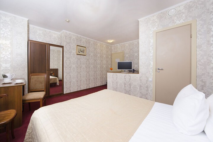 Room 26 of 66