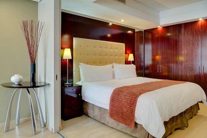 Room 14 of 145