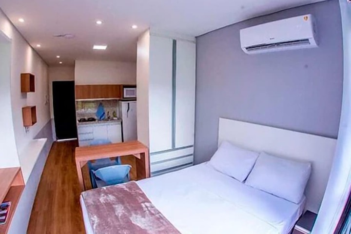 Room 10 of 35