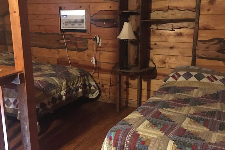 Room 8 of 39