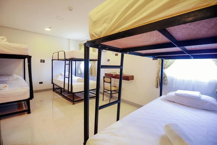Room 10 of 41