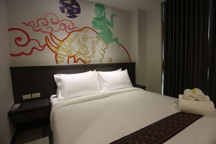 Room 19 of 77