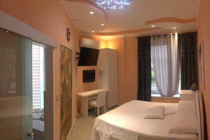 Room 14 of 41