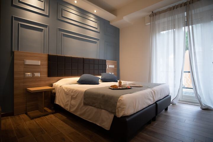 Boutique Stop and Sea Guesthouse in Rome