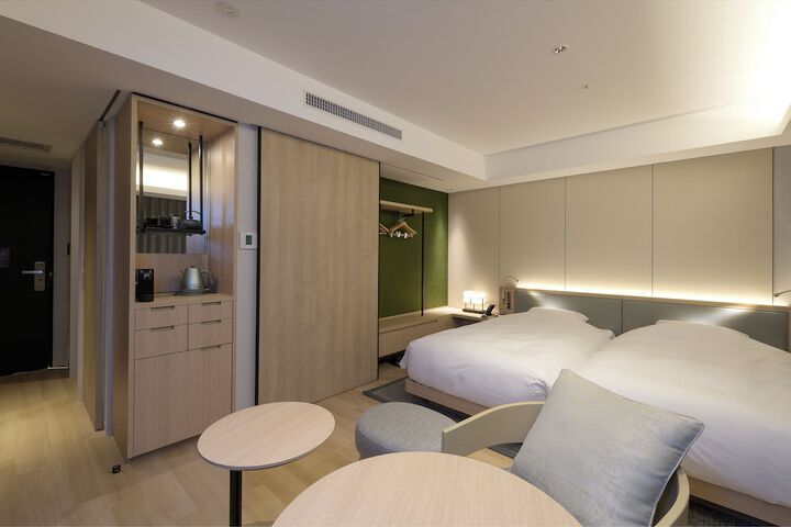 Room 37 of 121