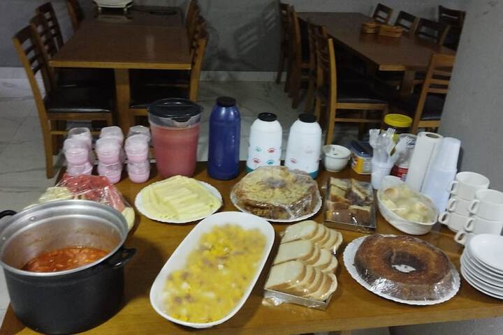Dining 8 of 8