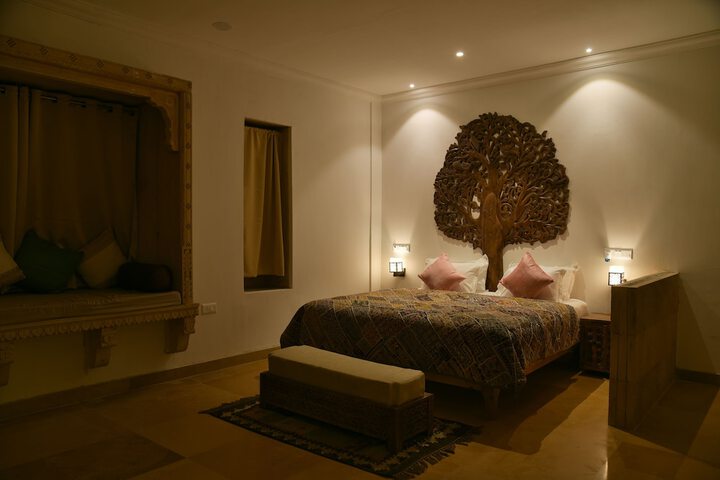 Room 26 of 133