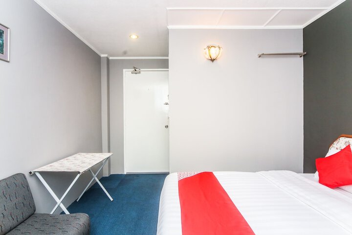 Room 7 of 21
