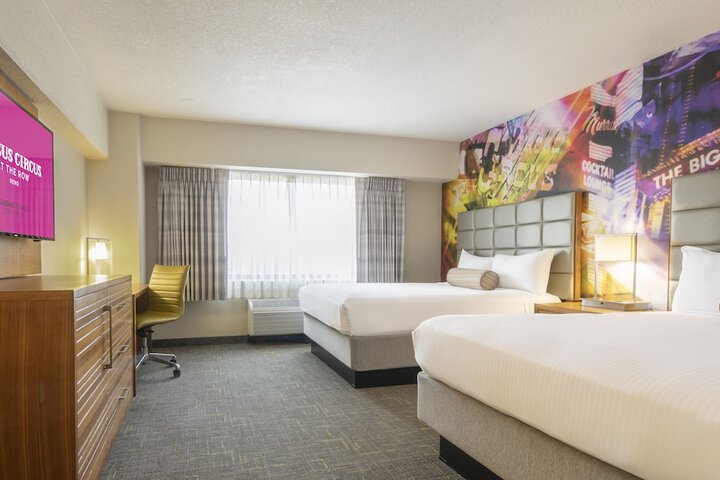 Sky Tower Deluxe 2 Queen Beds (9 of 9)