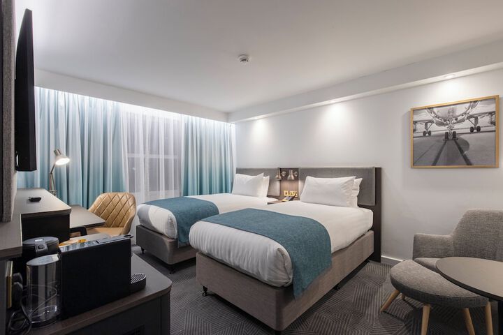 Room 22 of 53