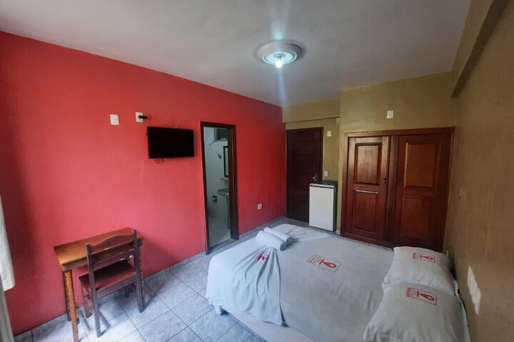 Room 19 of 47