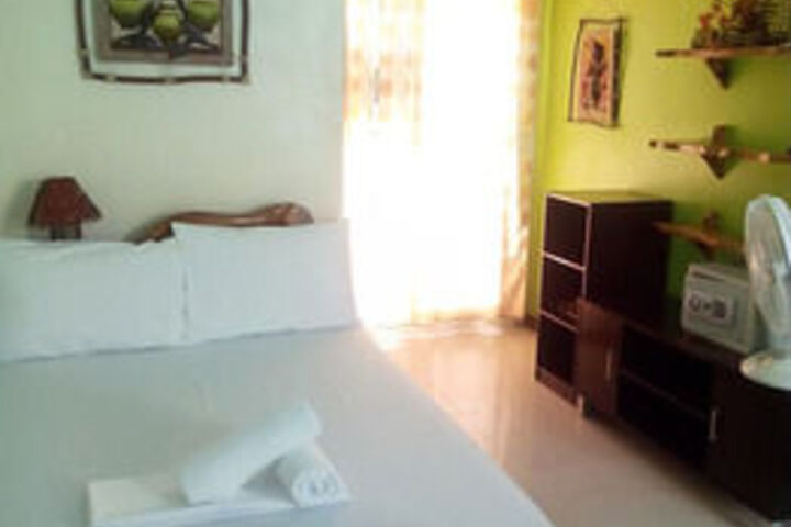 Room 5 of 30