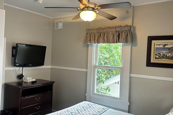 Room 20 of 37