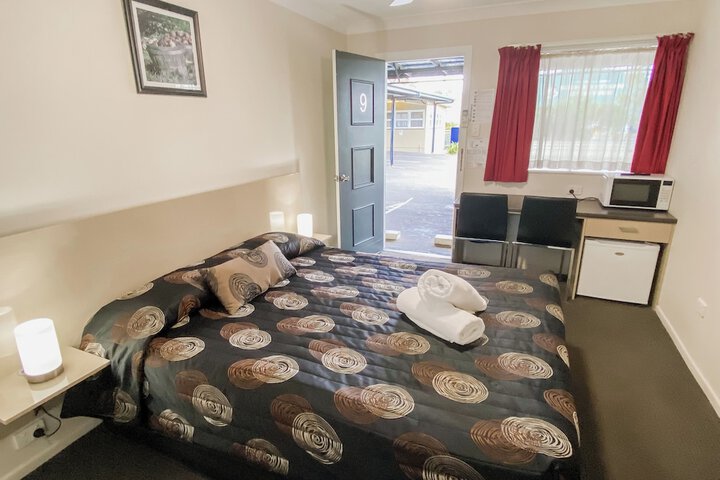 Room 15 of 52