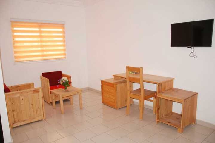 Room 7 of 48