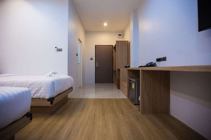 Room 22 of 83