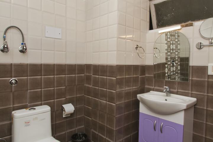 Room 20 of 26