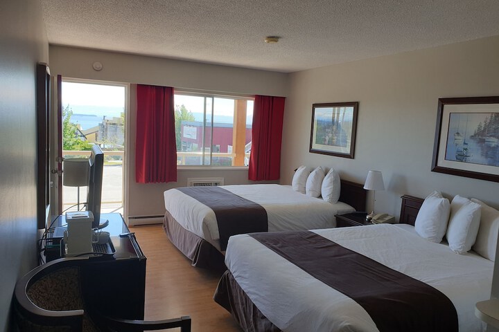 Room 8 of 27