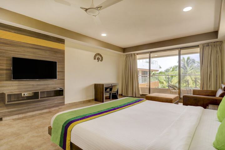 Room 21 of 35