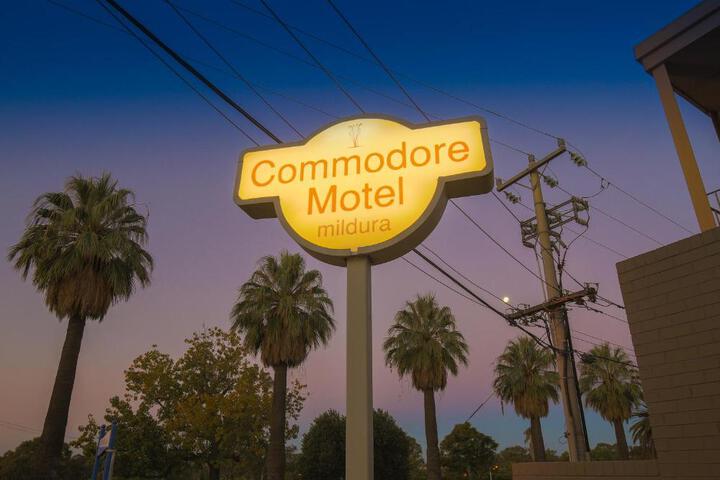 Exterior of Commodore Motel Mildura