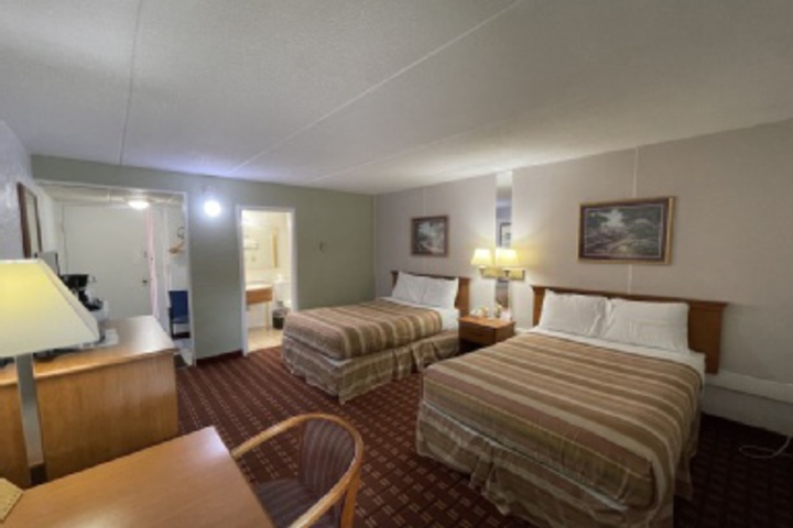 Room 167 of 228