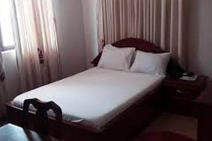 Room 7 of 43