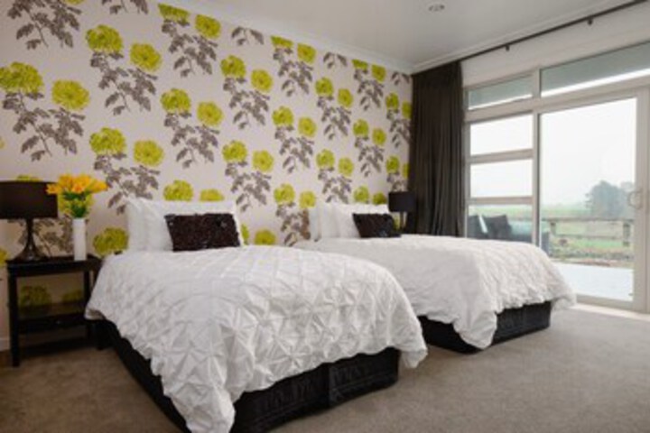 Room 49 of 57