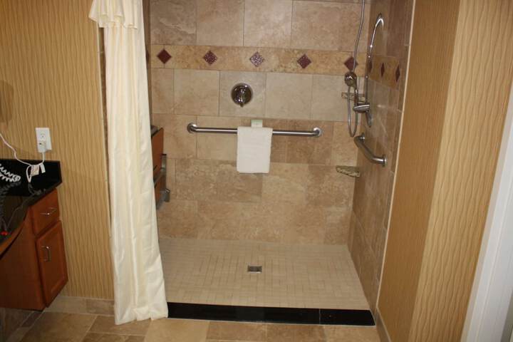 Bathroom shower