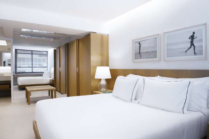 Room 4 of 56