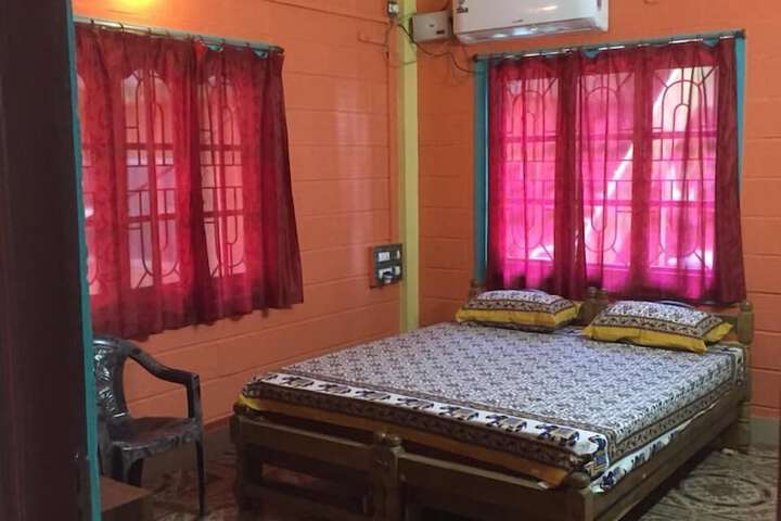 Room 18 of 81