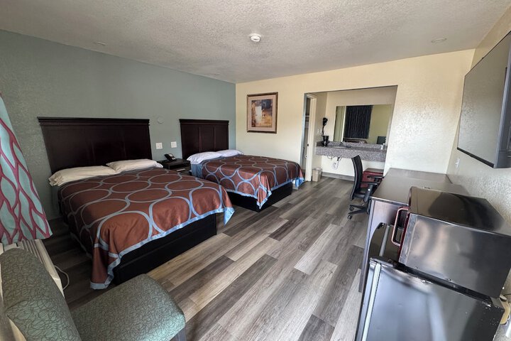 Room 22 of 29