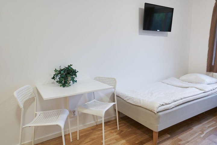 Room 11 of 31