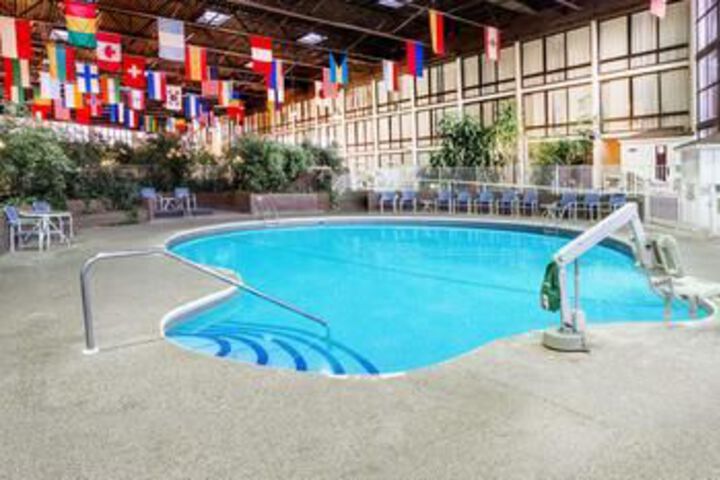 Pool 49 of 53