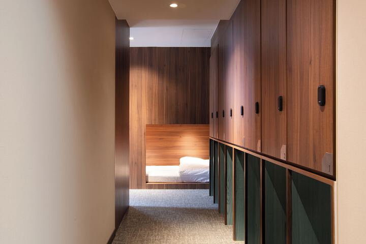 Room 26 of 59
