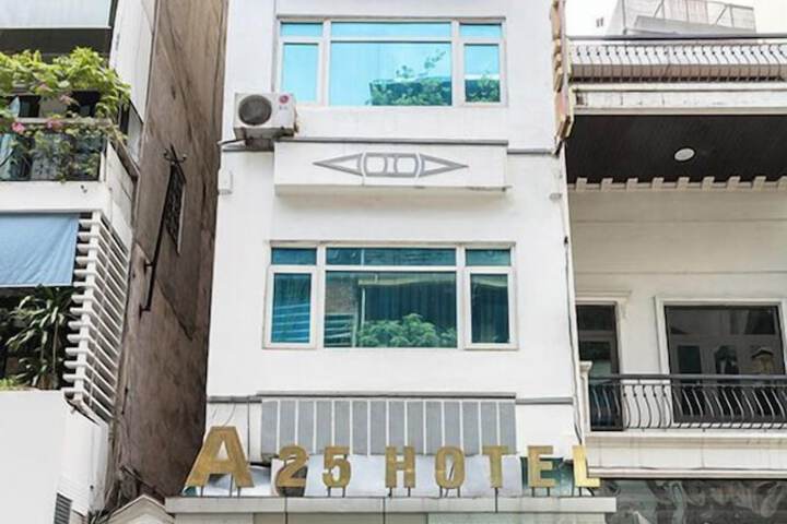 A25 Hotel - 80 Mai Hac De in Hanoi