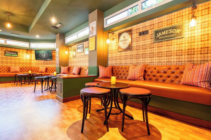 Snack bar