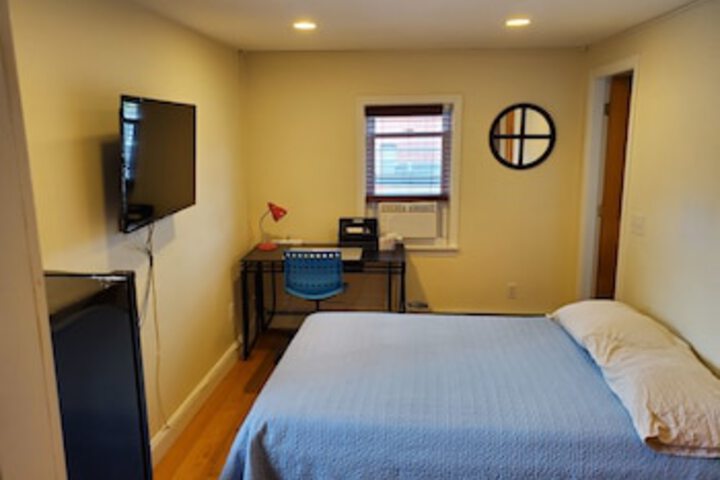 Room 25 of 87
