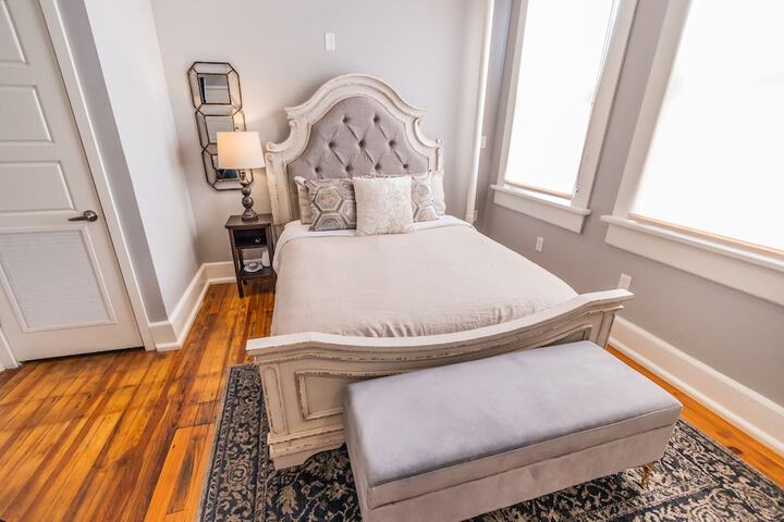 Room 20 of 35