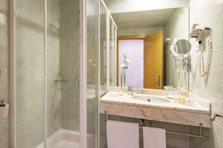 Bath Photo