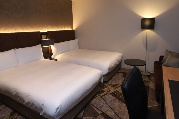 Room 21 of 92