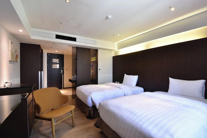 Room 18 of 57