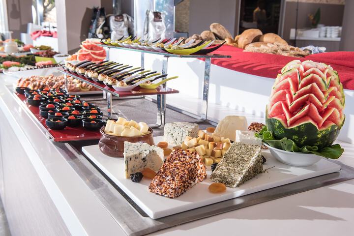 Breakfast/Coffee Service 93 of 121
