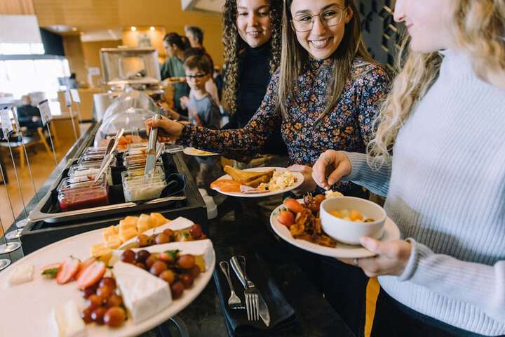Breakfast/Coffee Service 111 of 142