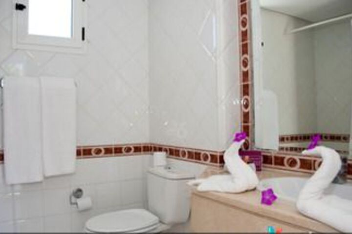 Clean Restrooms