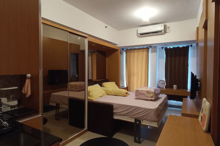 Room 5 of 13