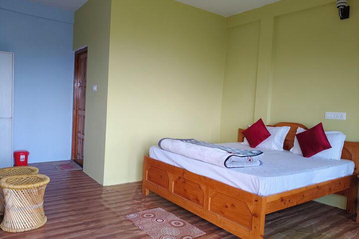 Room 3 of 15