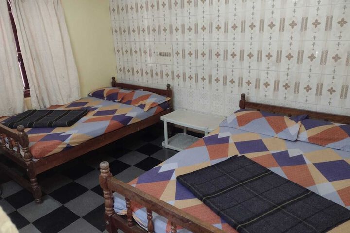 Room 6 of 22