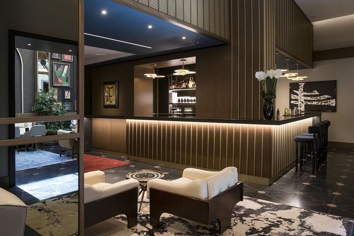 Lounge 116 of 131