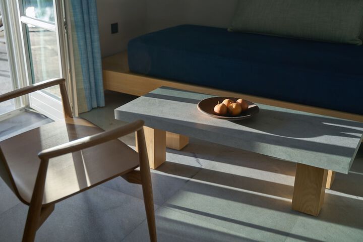 Room 17 of 100