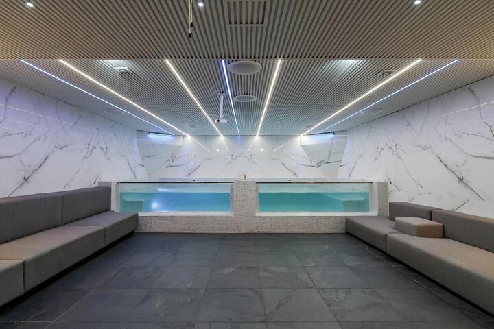 Pool 52 of 58